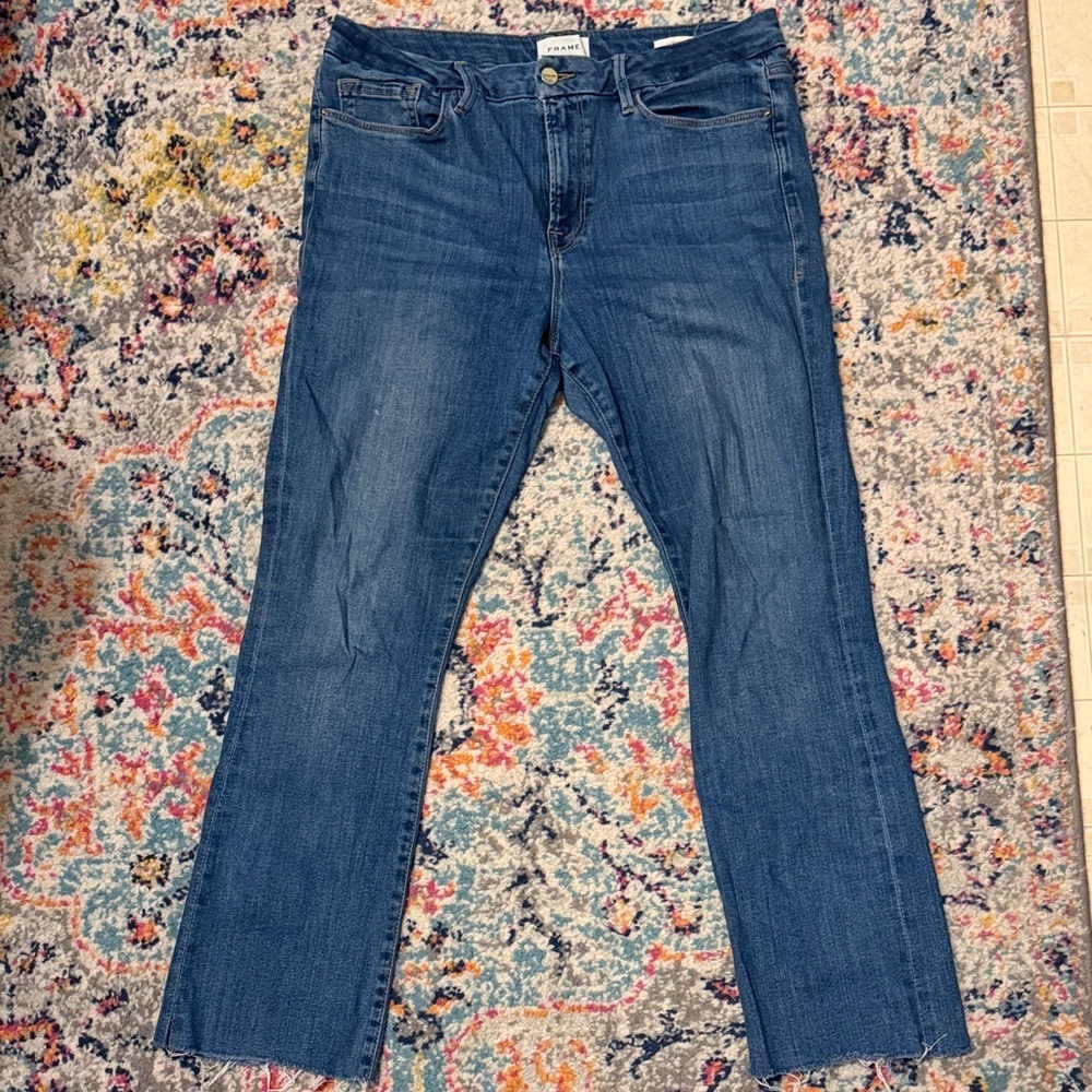 Frame Denim le Mini Boot size 33 with frayed ends Classic Blue Jeans